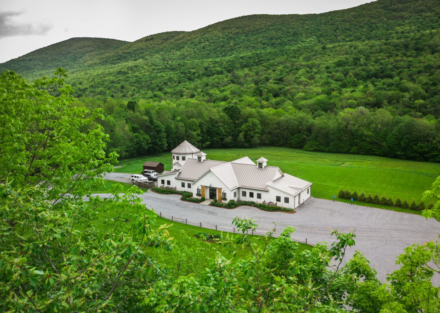 VENUE SPOTLIGHT BLOOM MEADOWS Tricia McCormack Photography